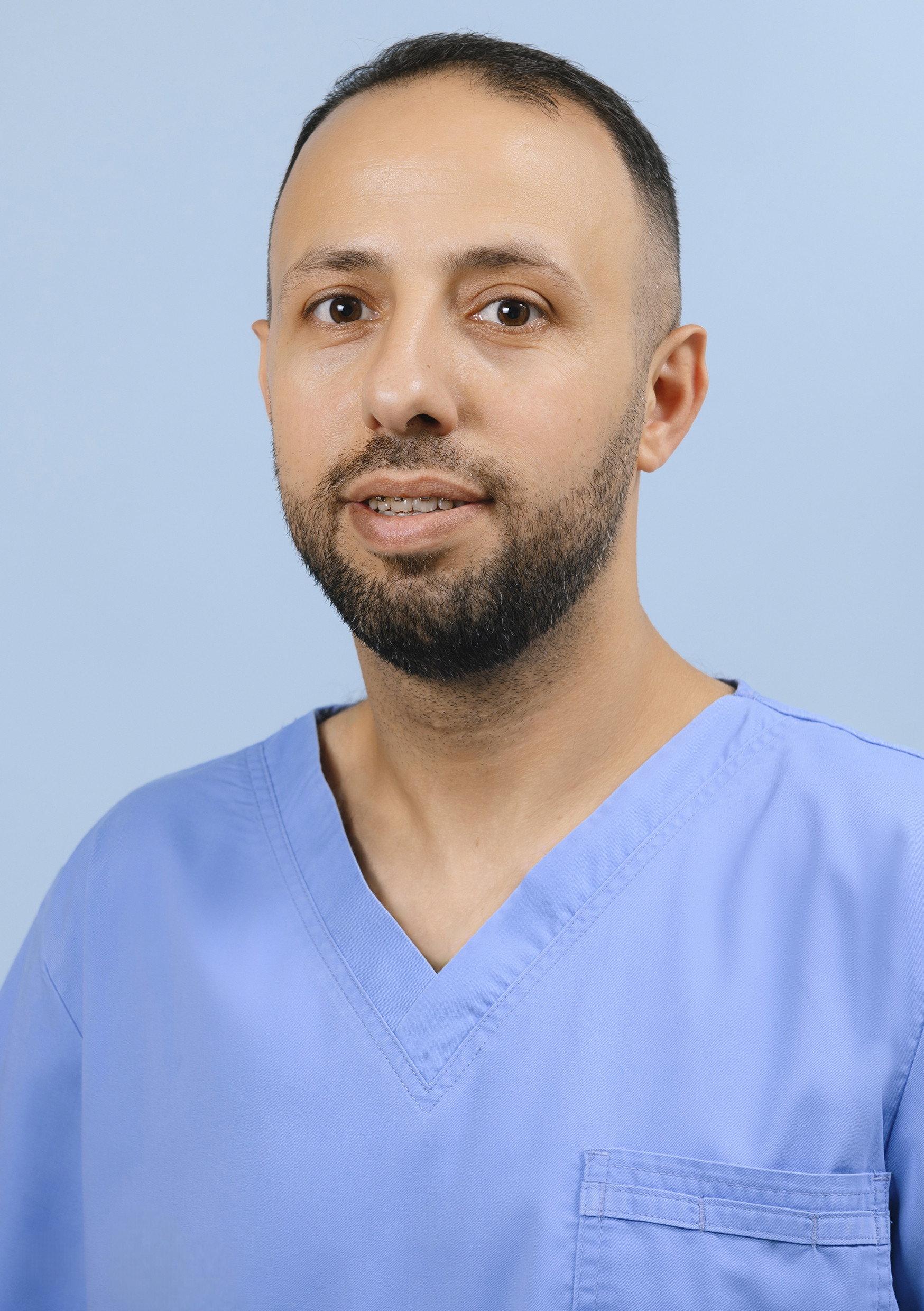 Сноубер Ахмад Фарханович